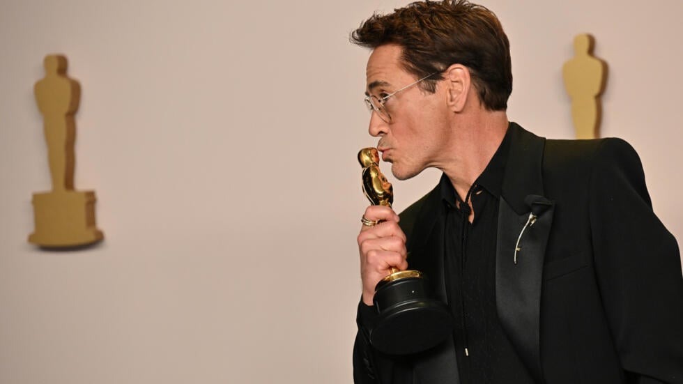 Downey Jr wins Oscar for Oppenheimer, 31 years after first nod