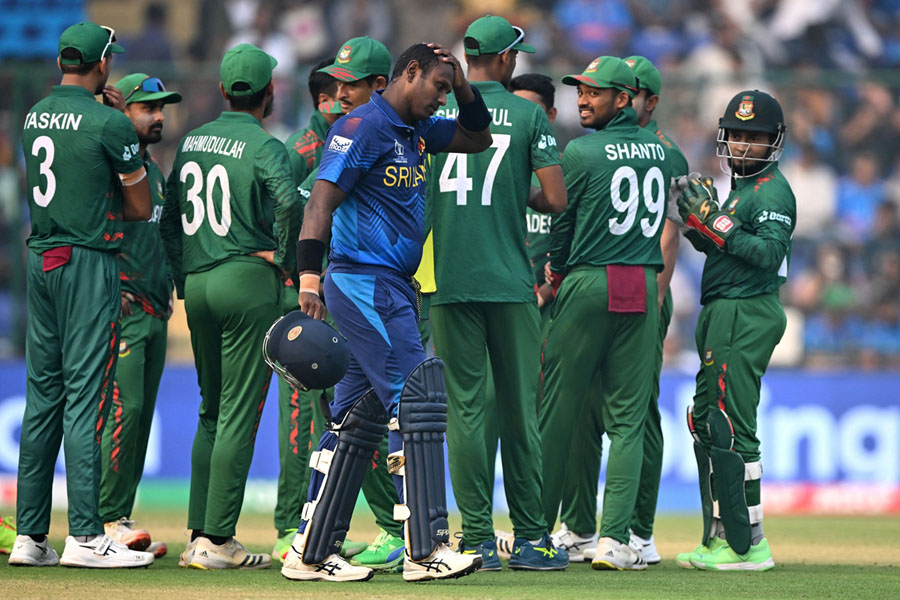 শ্রীলংকা গেলে সাকিবকে পাথর মারা হবে!