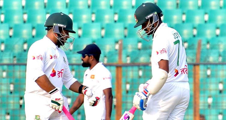 বিশাল রান সামনে বাংলাদেশের