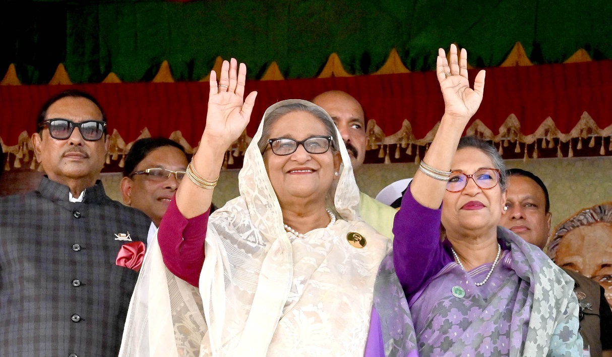 বাংলাদেশের মানুষ জানে অধিকার আদায় করতে: প্রধানমন্ত্রী