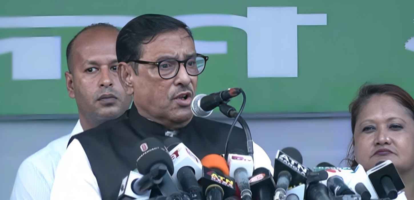 সরকার অবৈধ হলে বারবার খালেদার মুক্তির আবেদন কেন, প্রশ্ন ওবায়দুল কাদেরের