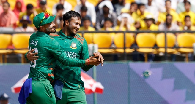 কেনো নিজেদের আড়াল করে রেখেছেন সাকিবরা!