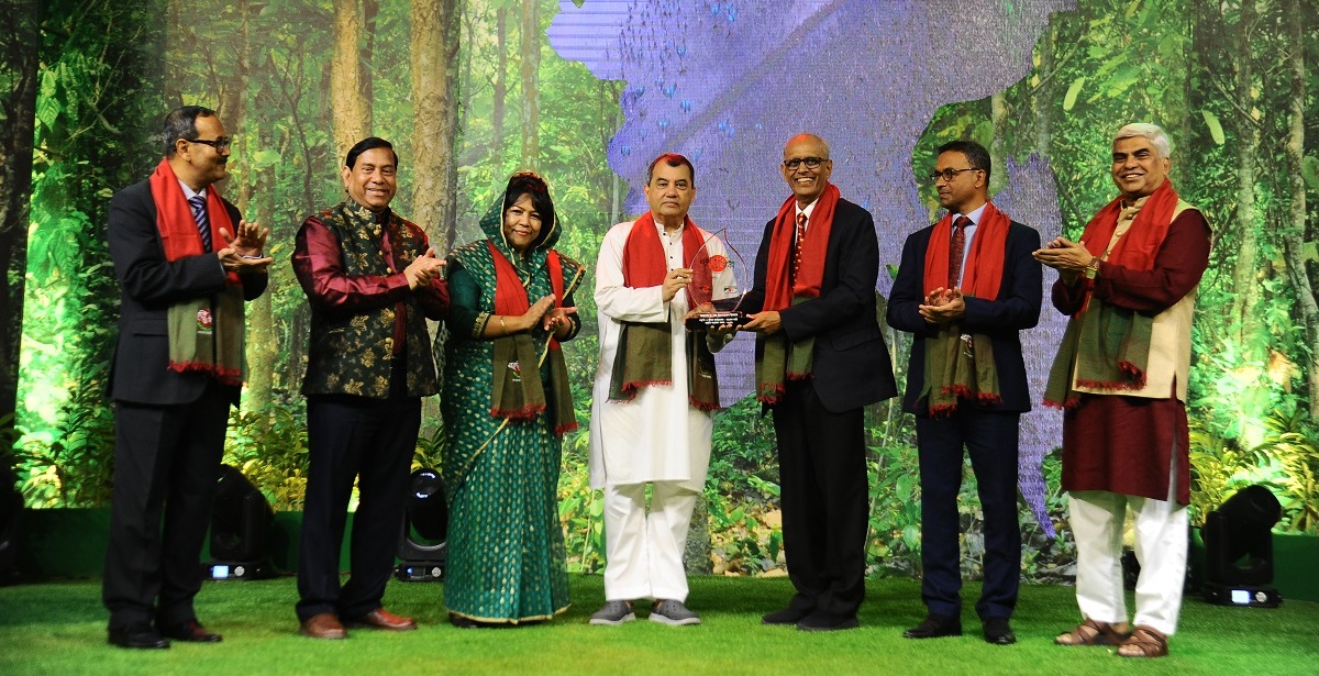 প্রকৃতি সংরক্ষণ পদক পেলেন ড. আনোয়ারুল ইসলাম