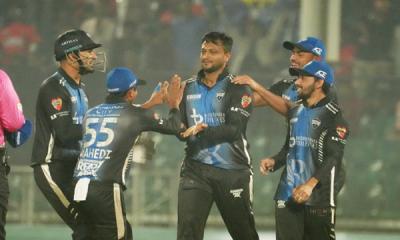 তামিমকে আউট করে সাকিবের রেকর্ড