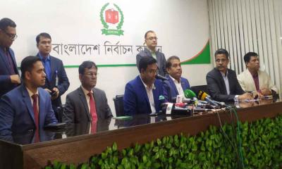 ভোটের লড়াইয়ে ১৮৯৬ প্রার্থী