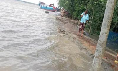 Fear of erosion grips residents of Khulna‍‍`s Dacope