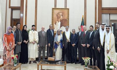 প্রধানমন্ত্রীকে আর ১৯ দেশের অভিনন্দন