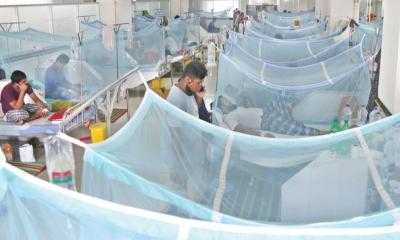 Dengue death toll crosses 400 as 18 more patients die in 24hrs