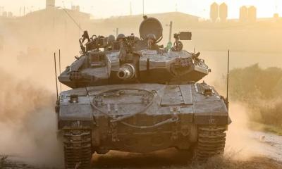 Israel-Gaza war: Israeli forces pushing into south Gaza