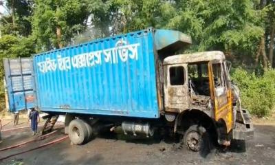 Covered van set on fire in Khagrachhari amid blockade