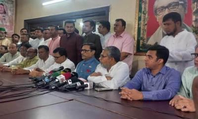 BNP itself falls under pressure while putting stress on govt: Quader