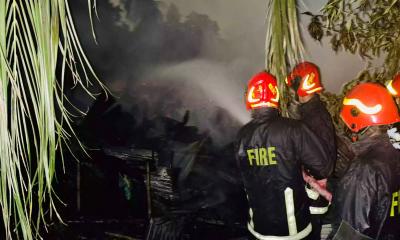 Karwan Bazar slum fire: Firefighters recover 2 burnt bodies