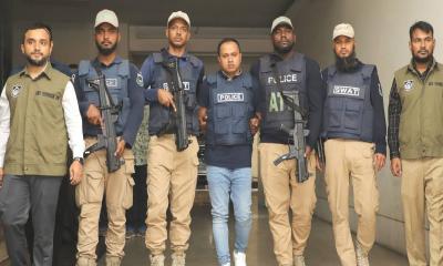 ২০ বছর পলাতক থাকার পর আসামি নুর মোহাম্মদ গ্রেপ্তার