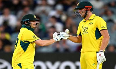 ওয়েস্ট ইন্ডিজকে হারাল অস্ট্রেলিয়া