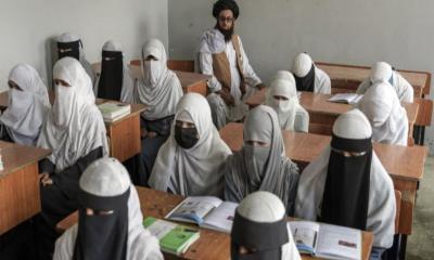 Afghan schoolgirls are finishing sixth grade in tears as their education is over under Taliban rule