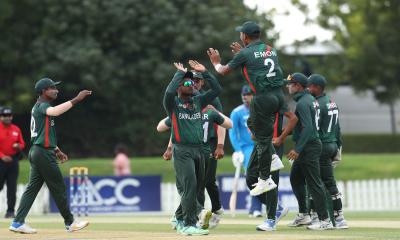 ভারতকে হারিয়ে ফাইনালে বাংলাদেশ