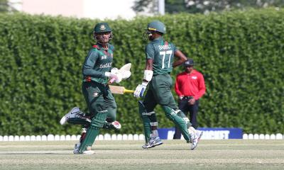 শ্রীলংকাকে হারিয়ে সেমিফাইনালে বাংলাদেশ