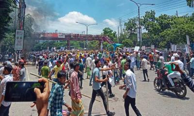 BNP’s Dhaka march comes under attack near Mirpur Bangla college