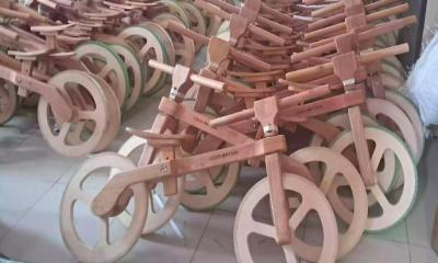 Bagerhat’s eco-friendly wooden bicycle attracts foreign buyers; export to Europe begins