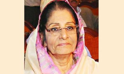 Raushan for extending age limit to 35 yrs for govt jobs