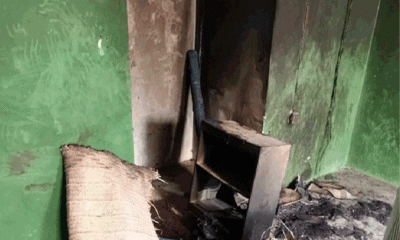 নামাজের সময় মসজিদে তালা লাগিয়ে ধরিয়ে দেওয়া হল আগুন, নিহত ১১