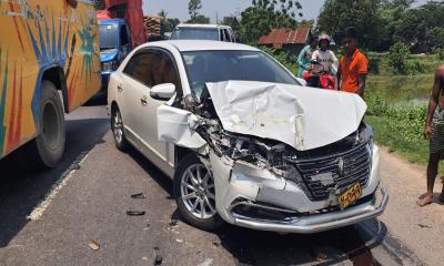 Pakistan‍‍`s Deputy High Commissioner in Bangladesh narrowly escaped major accident