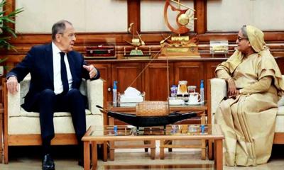 ইউক্রেন যুদ্ধ বন্ধে লাভরভকে আহ্বান জানালেন প্রধানমন্ত্রী