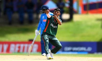 মারুফের ৫ উইকেট