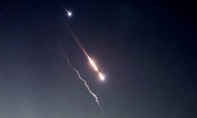 ইরানের সাতটি ক্ষেপণাস্ত্র ইসরায়েলের বিমান ঘাঁটিতে আঘাত হেনেছে