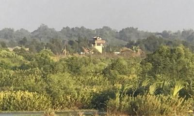 সকালে বিকট শব্দে কাঁপল টেকনাফ সীমান্ত, গোলাগুলি