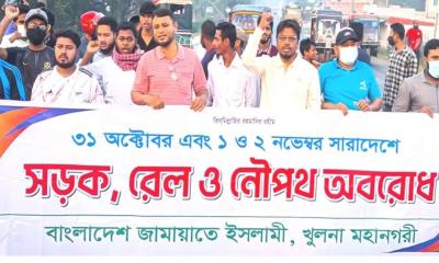 Countrywide blockade: Long-route bus services from Khulna suspended