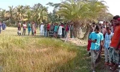 নাটোরে খেত থেকে এক তরুণীর গলাকাটা  মরদেহ উদ্ধার