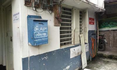 Khulna local newspaper office attacked