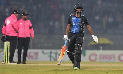 ব্যাটিংয়ে ব্যর্থ সাকিব, রংপুরের জয়