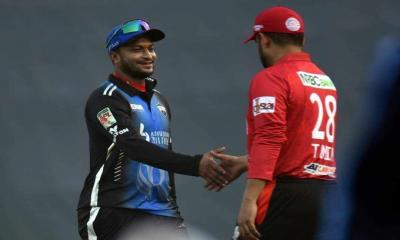 সাকিব-তামিমের ফাইনালে যাওয়ার লড়াই