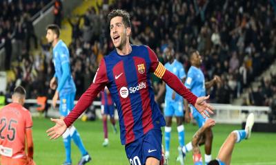 রবের্তোর জোড়ায় কষ্টের জয় বার্সার