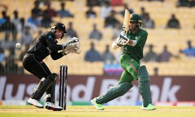 সাকিবকে ছাড়া নামল বাংলাদেশ