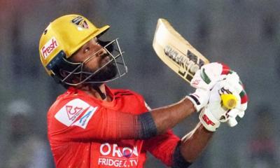 তাওহিদের সেঞ্চুরিতে কুমিল্লার জয়