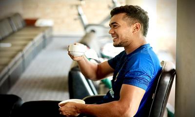 মাঠের বাইরে তাসকিনের লড়াই