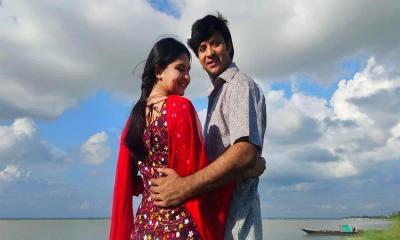 আবারো জুটি বাঁধলেন নিরব-স্পর্শিয়া!