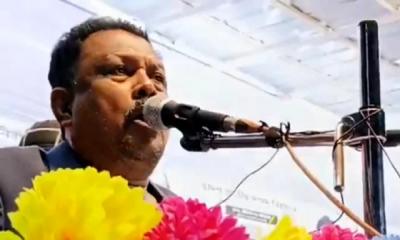 শম্ভুকে মঞ্চে রেখে ইউপি চেয়ারম্যান বললেন, ‘৭ তারিখের পরে নেতার নেতৃত্বে প্রতিশোধ নেব’