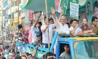 সরকার পদত্যাগের আওয়াজ গণভবন পৌঁছাতে হবে: ফখরুল