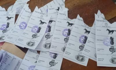 জোর করে ব্যালটে সিল, ভোটগ্রহণ স্থগিত