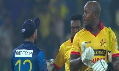 ম্যাথুজকে উড়িয়ে জিম্বাবুয়ের জয়