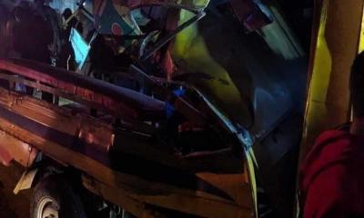 ফরিদপুরে বাস-লেগুনা মুখোমুখি সংঘর্ষ, নিহত ৪