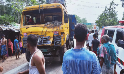 Trucker, helper held over after 14 killed in Jhalakathi road crash