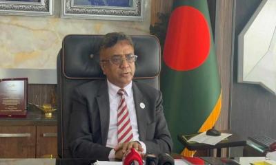 পাসপোর্ট-বোর্ডিং পাস ছাড়াই বিমানে শিশু: ১০ কর্মকর্তা প্রত্যাহার