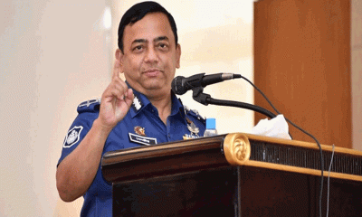 বেনজীরের পিএইচডি ডিগ্রি বাতিলের দাবি ঢাবি সিনেটে