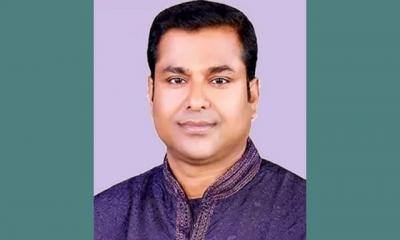 কলেজছাত্রীকে ধর্ষণ, বড় মনিরের বিরুদ্ধে মামলা