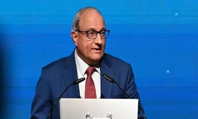 দুর্নীতির অভিযোগে সিঙ্গাপুরের পরিবহন মন্ত্রী গ্রেপ্তার